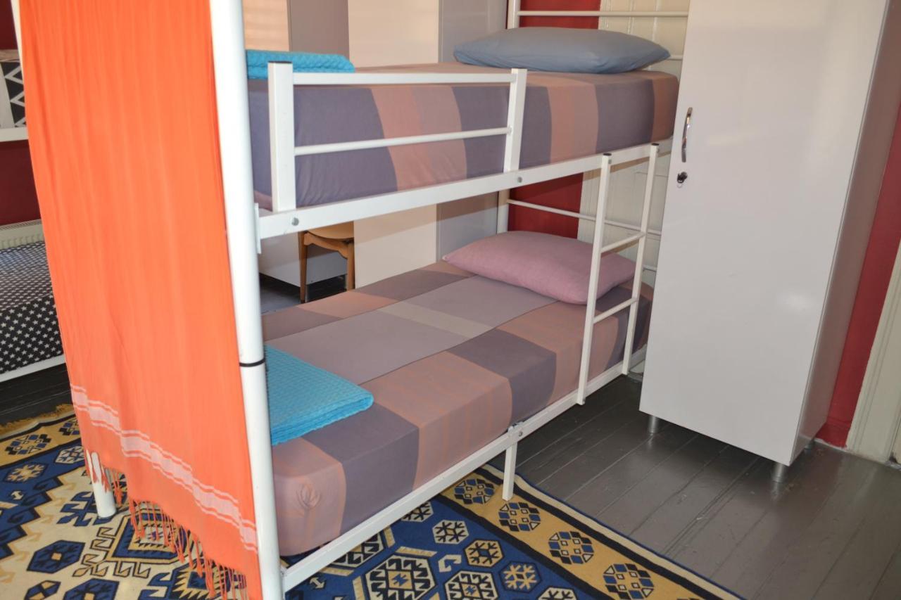 My Happy Home Hostel Izmir Exteriör bild