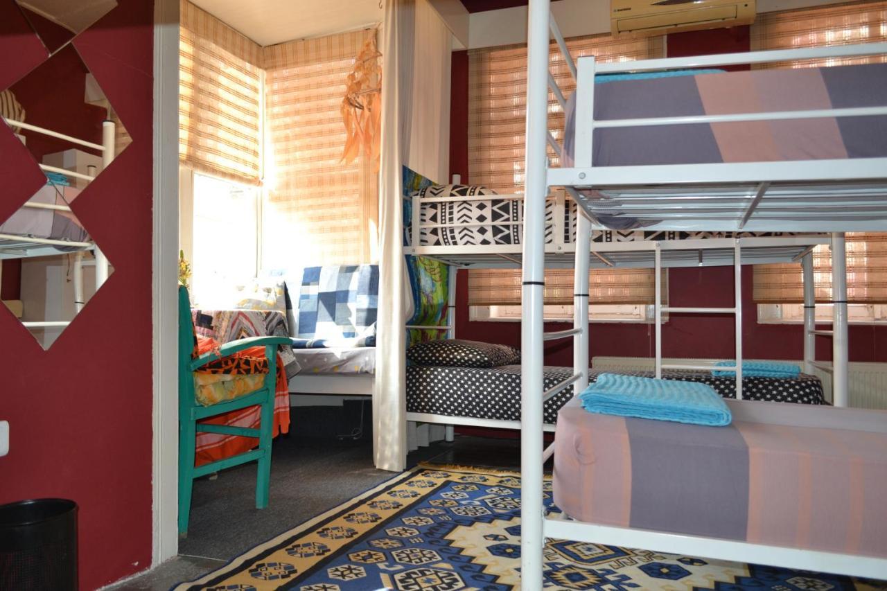 My Happy Home Hostel Izmir Exteriör bild