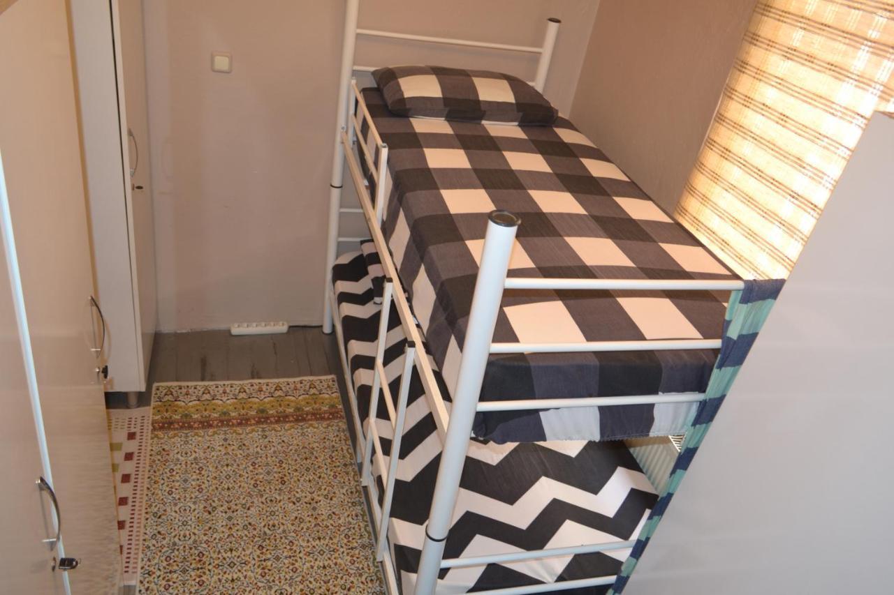 My Happy Home Hostel Izmir Rum bild